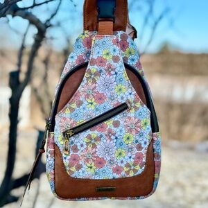 HANDMADE WAYFARER SLING BAG